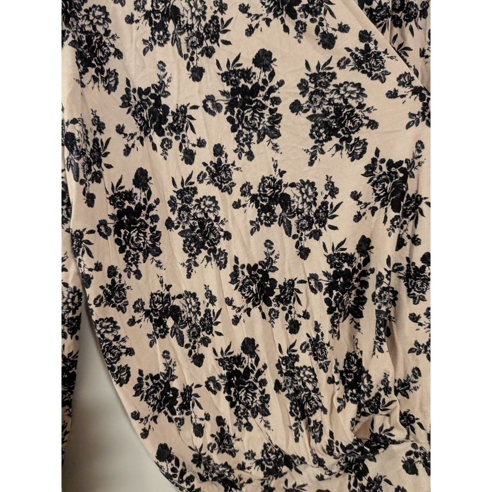 Free People Bodysuit Womens Small Beige Black Floral Long Sleeve Wrap Front - Picture 3 of 5